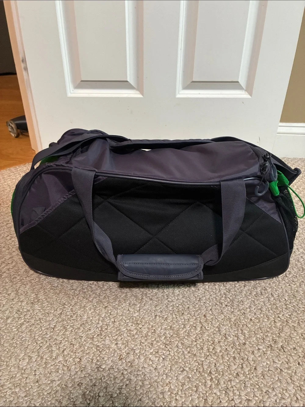 NWOT Nike Duffel bag